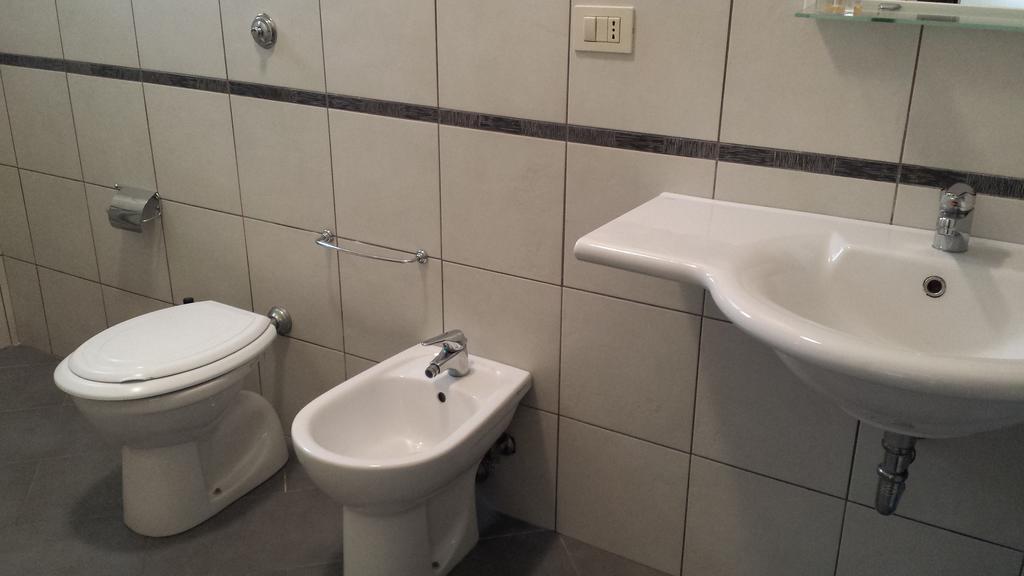 Rosa Dei Venti Hotel Fiumicino Buitenkant foto